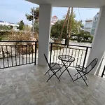 Zeus شقة فندقية 3*