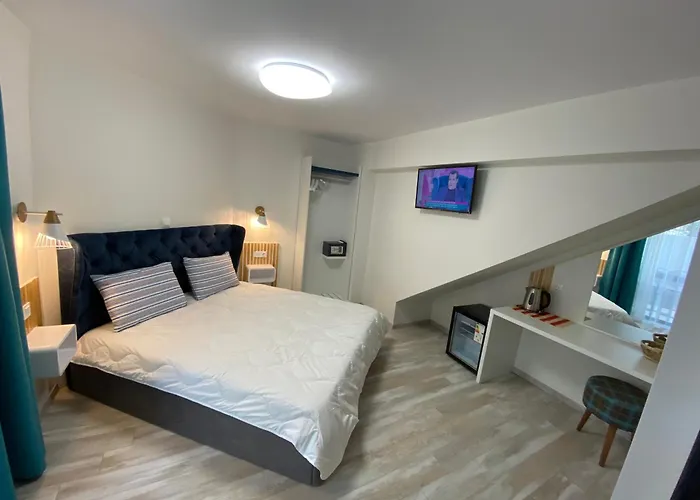 Hotel de apartamente Zeus Potos