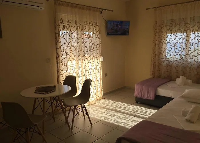 Zeus Hotel de apartamente Potos